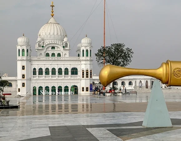 Lahore & Kartarpur Corridor Tour